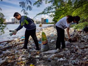 NYT The World Seeks an End to Plastic Pollution at Talks in South Korea